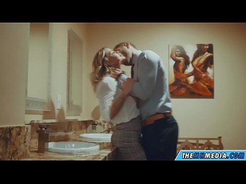 ❤️ Коли грудаста блондинка спокушає вас у громадському туалеті ❌ Порно-відео у нас uk.villagesexvideos.ru